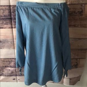 Altar’d state off the shoulder top